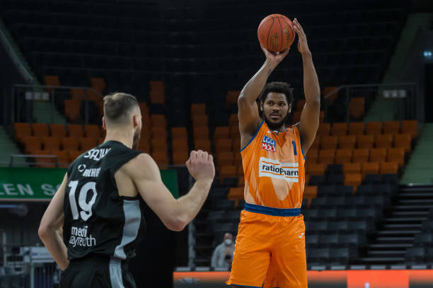 并非逃避 并非逃避